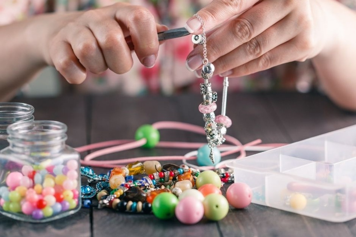 Monthly Bead Box Cratejoy